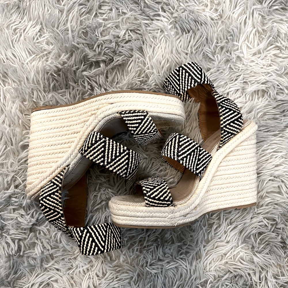 Aztec Elastic Wedge Heel